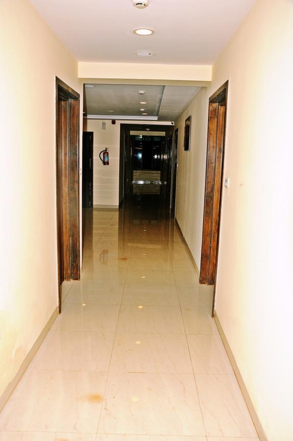 Hotel Mookambika Palace Kollur Exterior foto