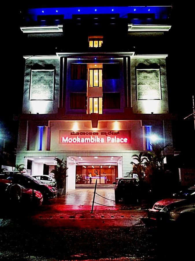 Hotel Mookambika Palace Kollur Exterior foto